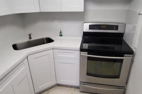 Apartment in Miami Gardens, Florida 2 bedrooms, 81.29 sq.m. № 1994128 - photo 2