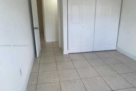 Apartment in Miami Gardens, Florida 2 bedrooms, 81.29 sq.m. № 1994128 - photo 8