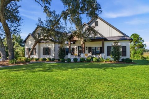 Casa en Howey-in-the-Hills, Florida 4 dormitorios, 420.75 m2 № 2425633