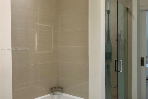 Copropriété à louer à Miami, Floride: 1 chambre, 61.87 m2 № 2016031 - photo 15