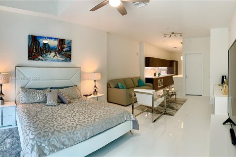 Copropriété à louer à Miami, Floride: 1 chambre, 61.87 m2 № 2016031 - photo 10