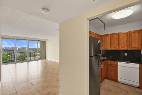 Copropriété à vendre à North Miami, Floride: 1 chambre, 72.65 m2 № 1944289 - photo 26