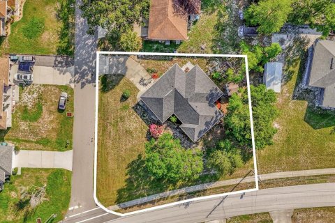 House in Deltona, Florida 2 bedrooms, 123.47 sq.m. № 1805885 - photo 25