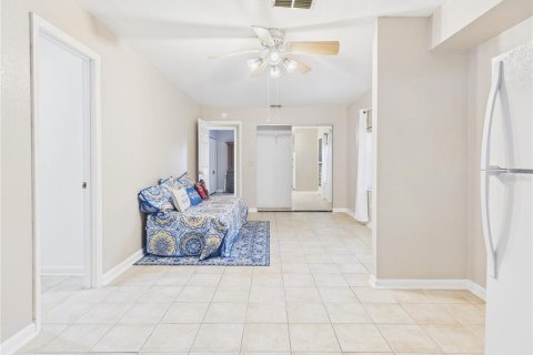 House in Ocala, Florida 3 bedrooms, 189.71 sq.m. № 2393547 - photo 21