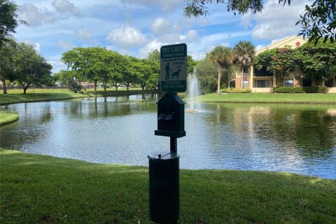 Купить кондоминиум в Санрайз, Флорида 2 спальни, 95.13м2, № 2026388 - фото 15