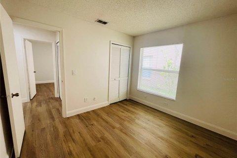 House in Orlando, Florida 3 bedrooms, 114.18 sq.m. № 2167179 - photo 17
