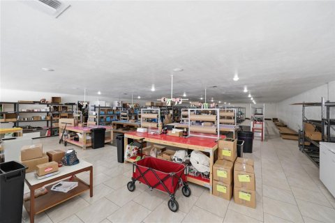 Propiedad comercial en venta en Hawthorne, Florida, 682.83 m2 № 2166649 - foto 21