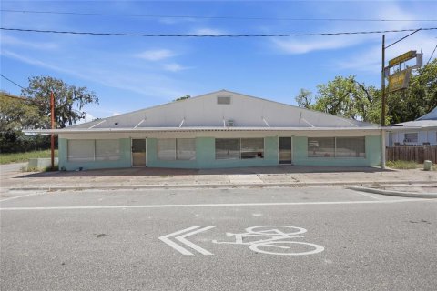 Propiedad comercial en venta en Hawthorne, Florida, 682.83 m2 № 2166649 - foto 1