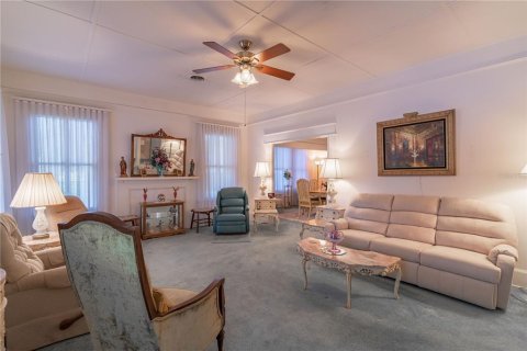 Propiedad comercial en venta en Oxford, Florida, 195.65 m2 № 1430944 - foto 24