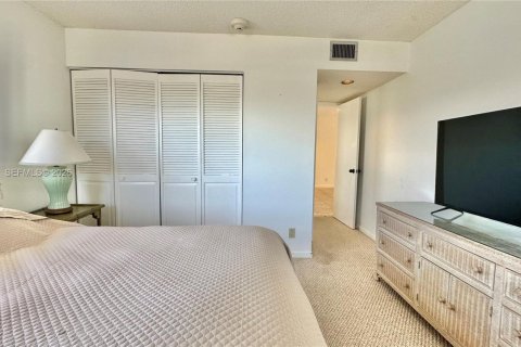 Снять в аренду кондоминиум в Дирфилд-Бич, Флорида 2 спальни, 112.04м2, № 2030295 - фото 14