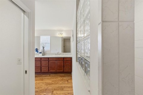 Casa en venta en The Villages, Florida, 4 dormitorios, 188.41 m2 № 2100571 - foto 17