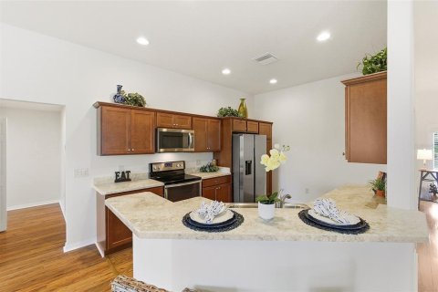 Casa en venta en The Villages, Florida, 4 dormitorios, 188.41 m2 № 2100571 - foto 4