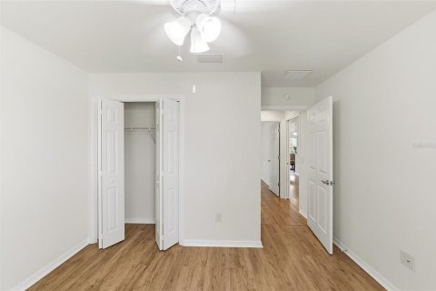 Casa en venta en The Villages, Florida, 4 dormitorios, 188.41 m2 № 2100571 - foto 28