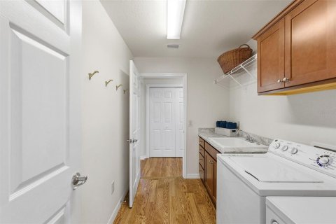 Casa en venta en The Villages, Florida, 4 dormitorios, 188.41 m2 № 2100571 - foto 19