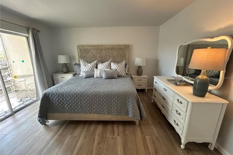 Condominio en alquiler en Bradenton, Florida, 1 dormitorio, 55.74 m2 № 1580788 - foto 13