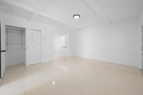 Villa ou maison à louer à Miami Shores, Floride: 3 chambres № 1933318 - photo 6