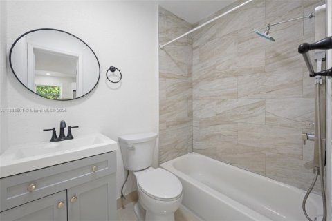 Villa ou maison à louer à Miami Shores, Floride: 3 chambres № 1933318 - photo 14