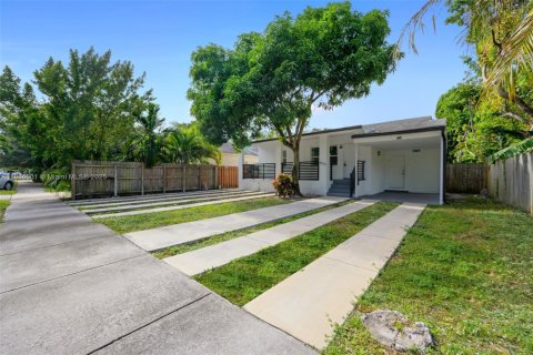 Villa ou maison à louer à Miami Shores, Floride: 3 chambres № 1933318 - photo 26