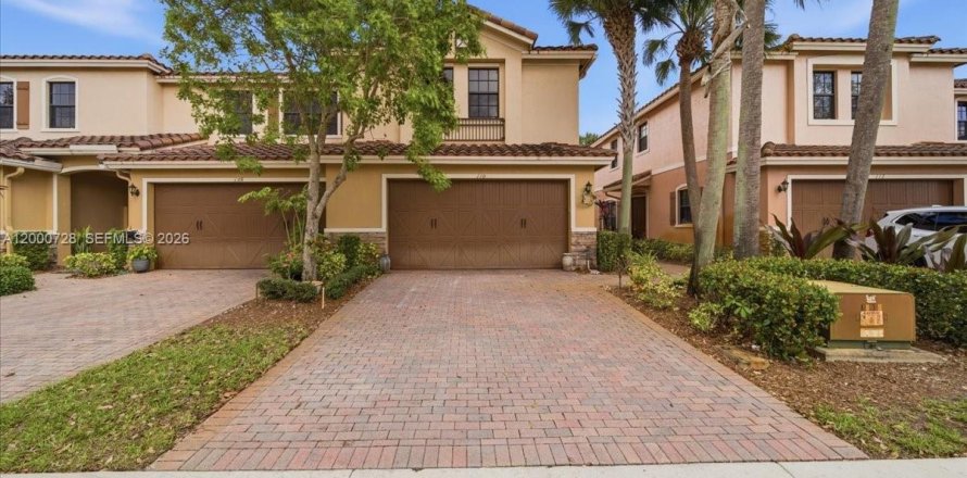 Adosado en Plantation, Florida 3 dormitorios, 185.06 m2 № 2065297