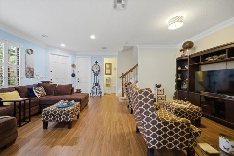 Adosado en venta en Plantation, Florida, 3 dormitorios, 185.06 m2 № 2065297 - foto 8