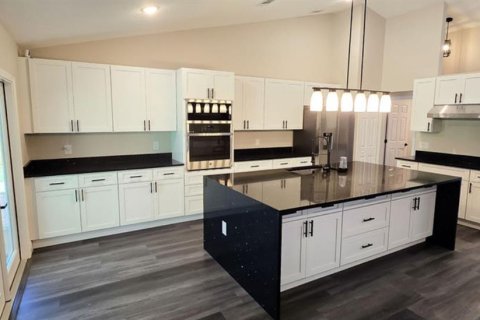 House in Ocoee, Florida 5 bedrooms, 189.43 sq.m. № 1775688 - photo 6