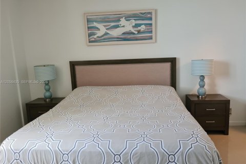 Copropriété à louer à Hollywood, Floride: 1 chambre, 103.4 m2 № 2155954 - photo 12