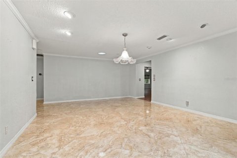 Villa ou maison à vendre à Clearwater, Floride: 3 chambres, 198.25 m2 № 2410120 - photo 8
