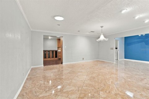 Villa ou maison à vendre à Clearwater, Floride: 3 chambres, 198.25 m2 № 2410120 - photo 6