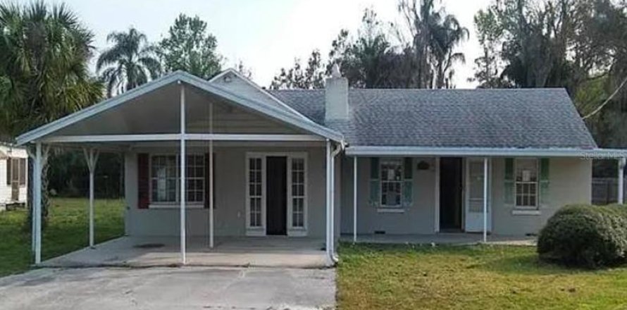 House in Orlando, Florida 5 bedrooms, 201.69 sq.m. № 1838405