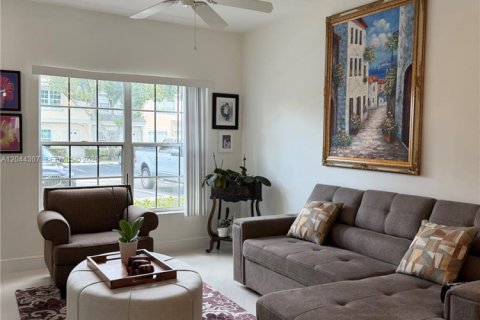 Adosado en Weston, Florida 2 dormitorios, 103.12 m2 № 2251187