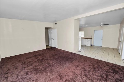 Casa en venta en Winter Haven, Florida, 3 dormitorios, 111.85 m2 № 1827160 - foto 13