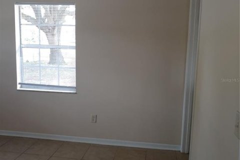 Casa en alquiler en Deltona, Florida, 2 dormitorios, 85.47 m2 № 1919700 - foto 11