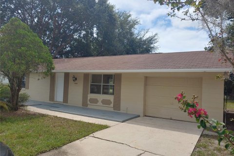 Casa en alquiler en Deltona, Florida, 2 dormitorios, 85.47 m2 № 1919700 - foto 1