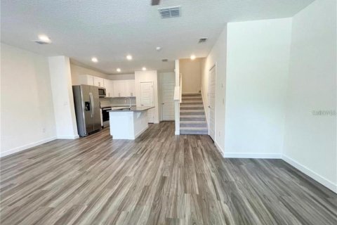 Adosado en venta en Longwood, Florida, 3 dormitorios, 138.24 m2 № 2156911 - foto 7