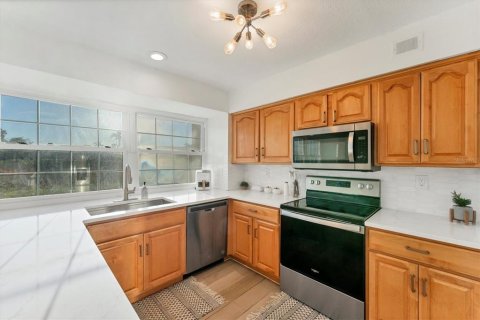 House in Bradenton, Florida 2 bedrooms, 160.72 sq.m. № 1542762 - photo 10