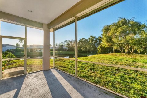House in Bradenton, Florida 2 bedrooms, 160.72 sq.m. № 1542762 - photo 23