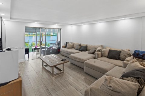 Condominio en venta en Dania Beach, Florida, 2 dormitorios, 110.55 m2 № 1748935 - foto 6