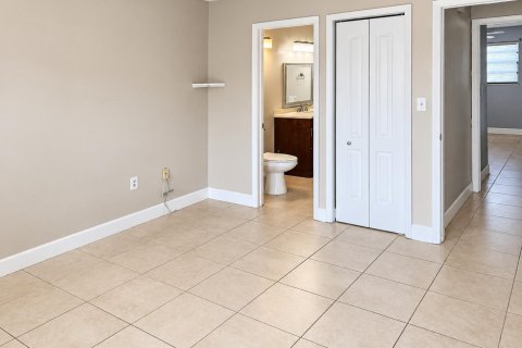 Touwnhouse à louer à Miami, Floride: 2 chambres, 92.9 m2 № 2388480 - photo 7