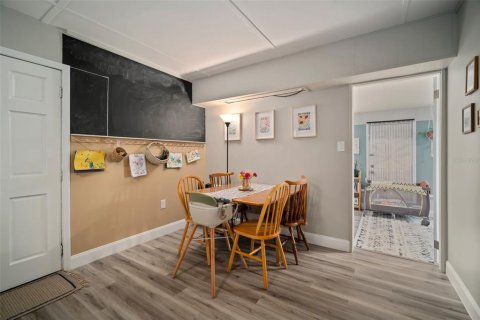 Casa en venta en Saint Petersburg, Florida, 3 dormitorios, 110 m2 № 1608188 - foto 13