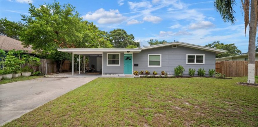 Casa en Saint Petersburg, Florida 3 dormitorios, 110 m2 № 1608188