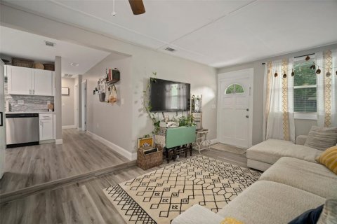 Casa en venta en Saint Petersburg, Florida, 3 dormitorios, 110 m2 № 1608188 - foto 26