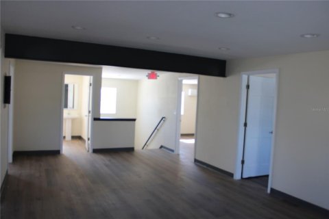 Commercial property in Holiday, Florida 500.74 sq.m. № 2101686 - photo 14
