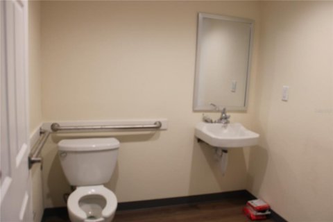 Commercial property in Holiday, Florida 500.74 sq.m. № 2101686 - photo 13
