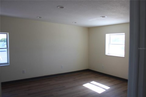 Commercial property in Holiday, Florida 500.74 sq.m. № 2101686 - photo 16