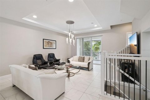 Touwnhouse à vendre à Lake Mary, Floride: 3 chambres, 203.18 m2 № 2289586 - photo 14