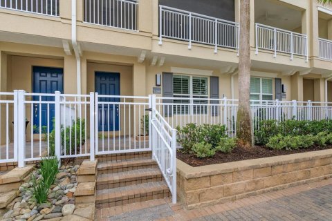 Touwnhouse à vendre à Lake Mary, Floride: 3 chambres, 203.18 m2 № 2289586 - photo 8