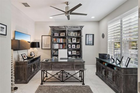 Touwnhouse à vendre à Lake Mary, Floride: 3 chambres, 203.18 m2 № 2289586 - photo 4