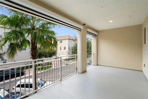 Touwnhouse à vendre à Lake Mary, Floride: 3 chambres, 203.18 m2 № 2289586 - photo 15