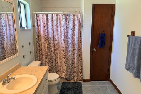 House in Edgewater, Florida 4 bedrooms, 199.55 sq.m. № 2115511 - photo 30