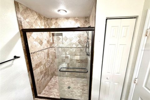 Condo in Tampa, Florida, 1 bedroom  № 2198835 - photo 14